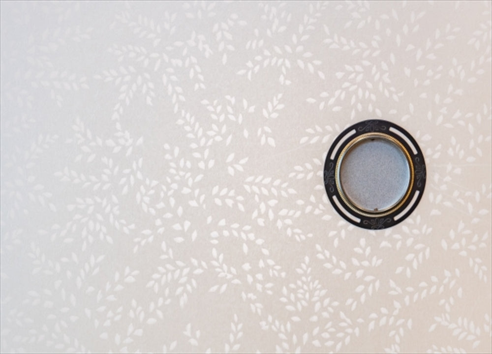 A simple explanation of the types of fusuma (sliding doors) in a traditional Japanese-style room