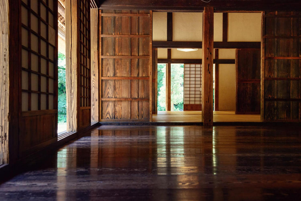 Cold weather a must for old country life homes in Japan! 5 Ways to Survive Winter