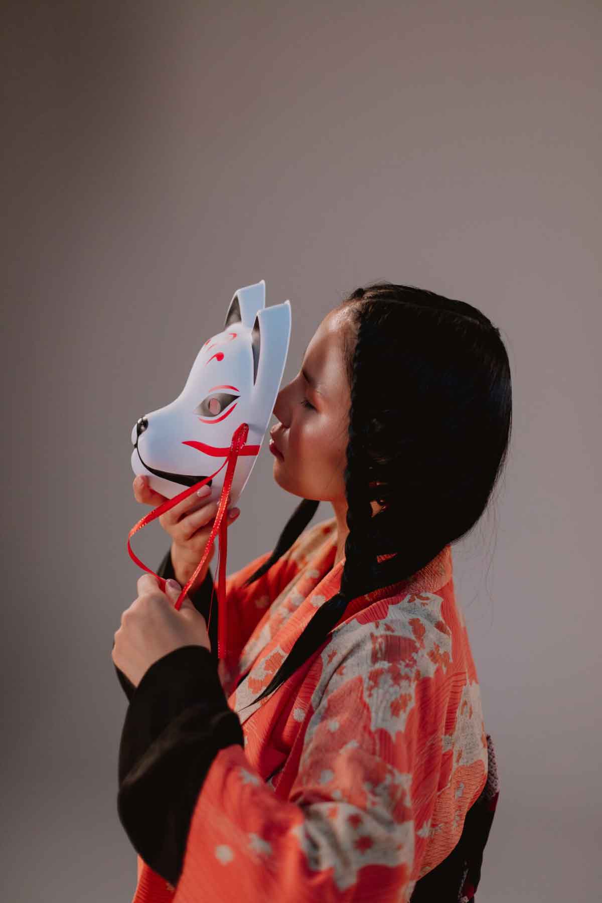 What is Japanese Traditional Costume?
