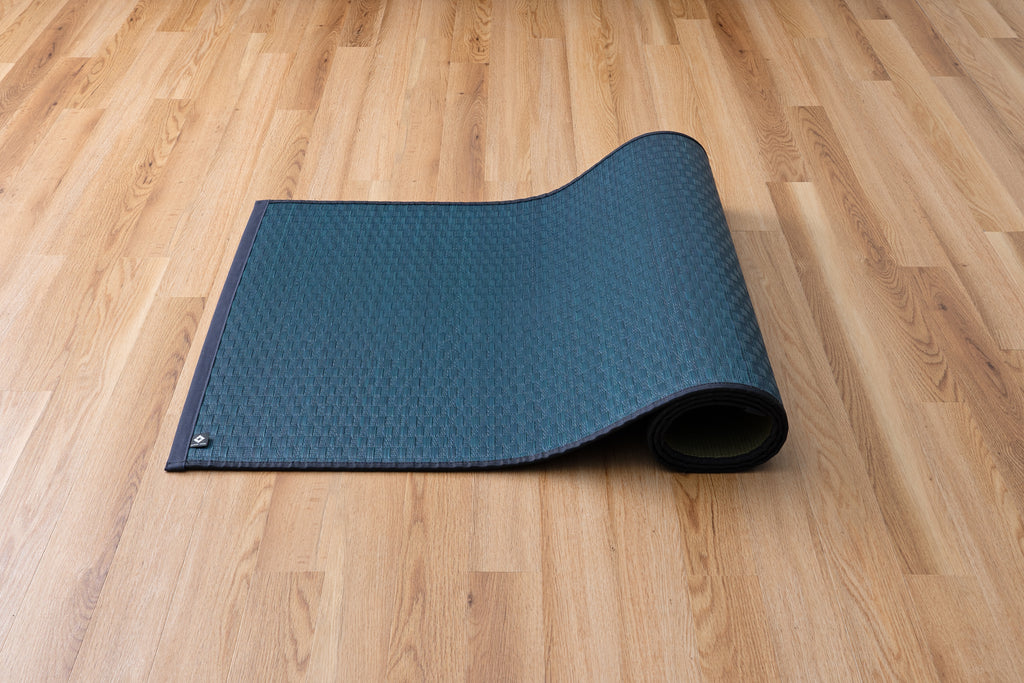 Japanese Natural Igusa Tatami Yoga & Meditation Mat "Edo" PVC non-slip backing 66×185 cm