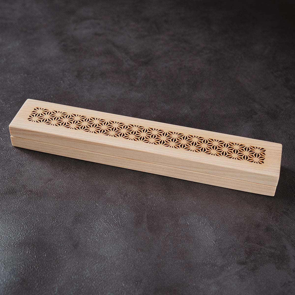 Hinoki Wood Incense Burner – Hemp Leaf Pattern