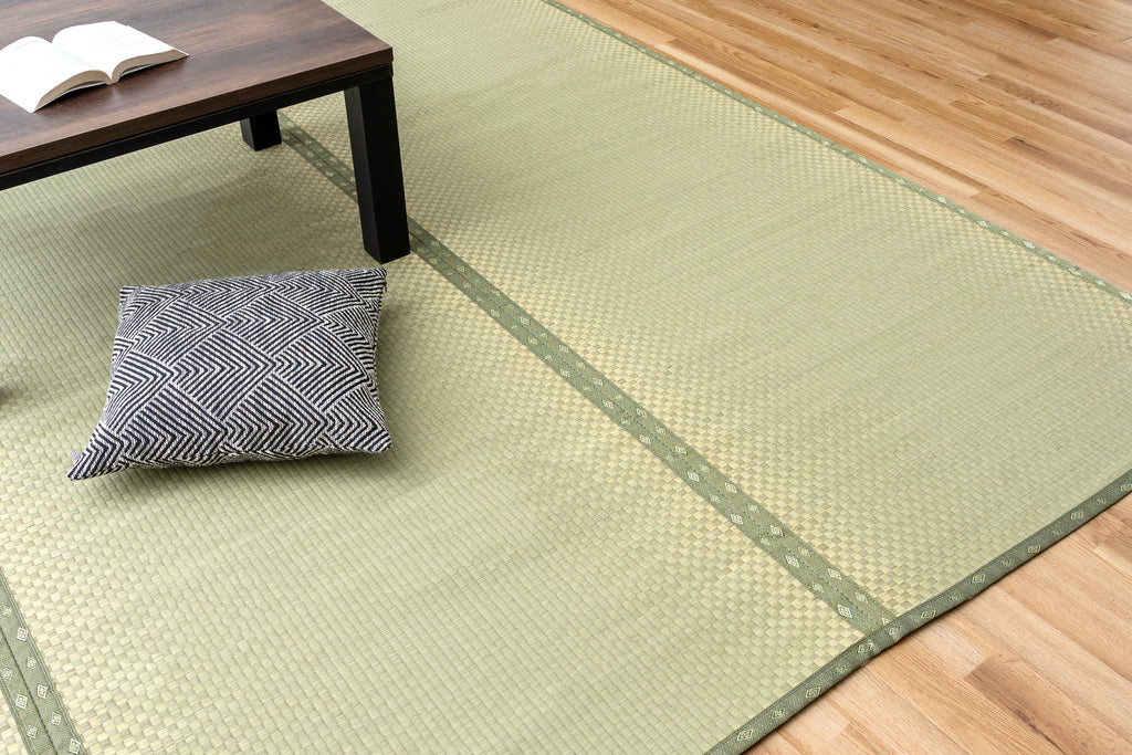 Japanese Free-Cut Igusa Carpet “F-Shiranui” cushioning non-slip support