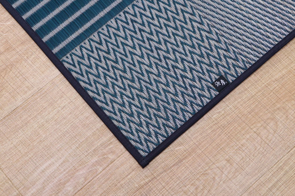 Japanese Igusa Carpet "Kyosashiko" multiple textures patchwork-style Ichimatsu