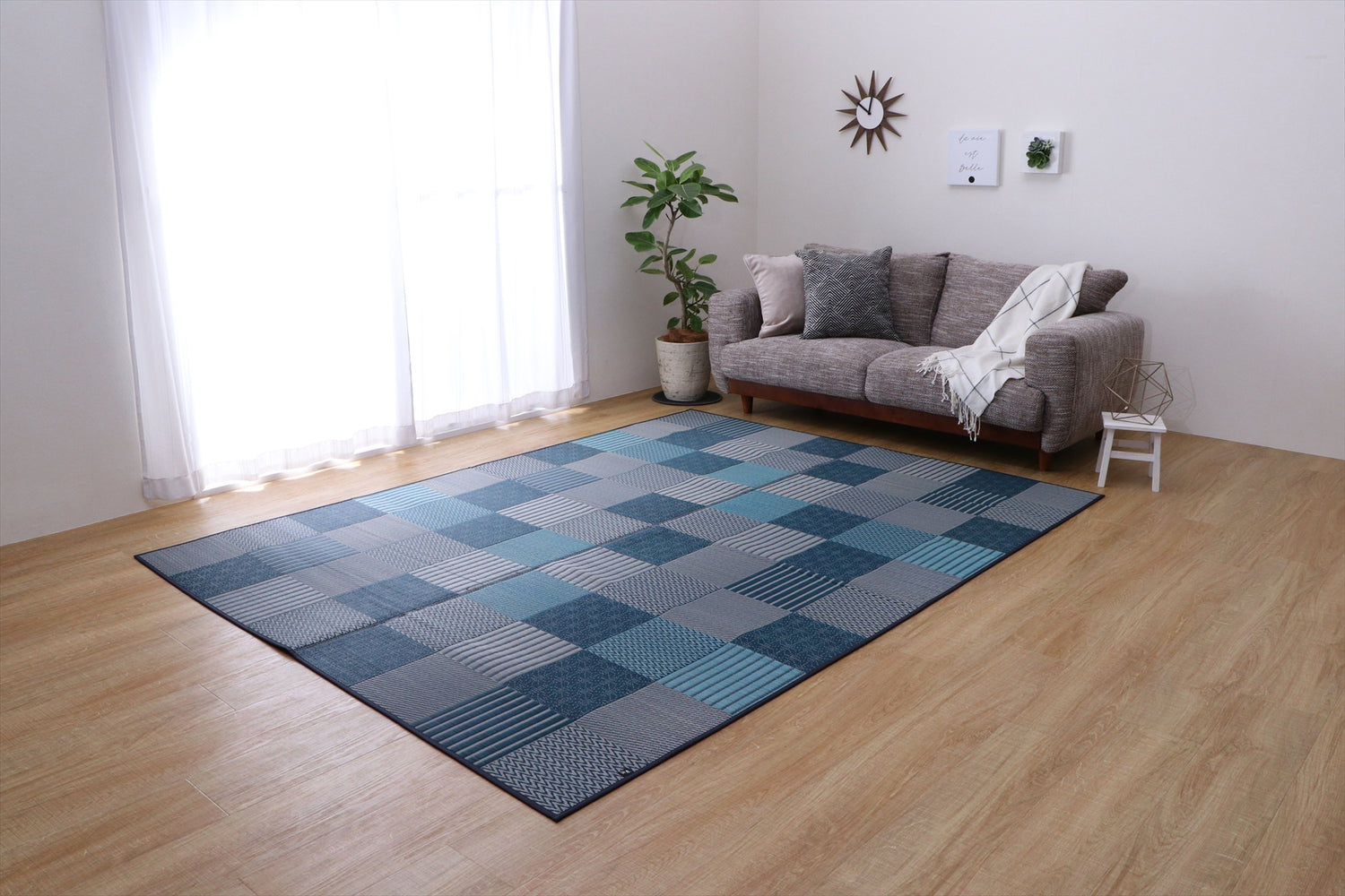 Japanese Igusa Carpet "Kyosashiko" multiple textures patchwork-style Ichimatsu