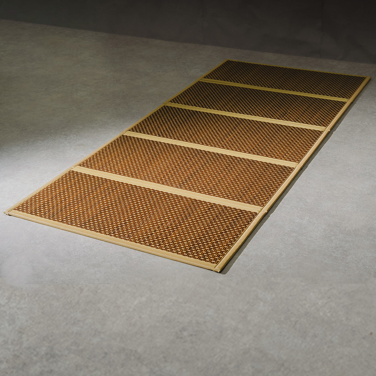 Foldable Tatami Floor Mat – Flare, Five-Panel, Brown