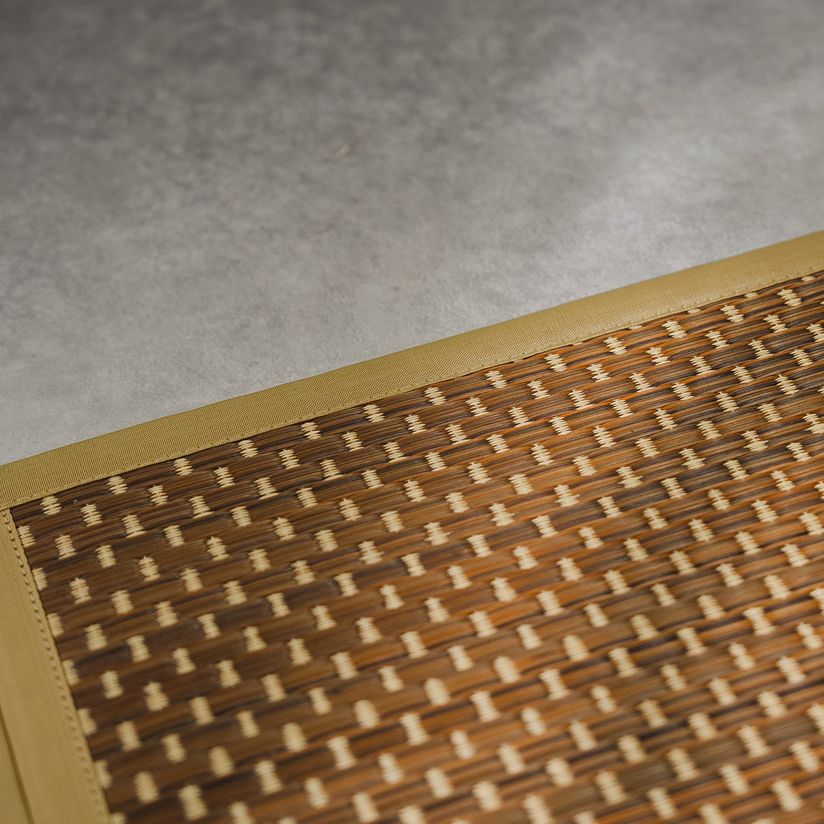 Foldable Tatami Floor Mat – Flare, Five-Panel, Brown
