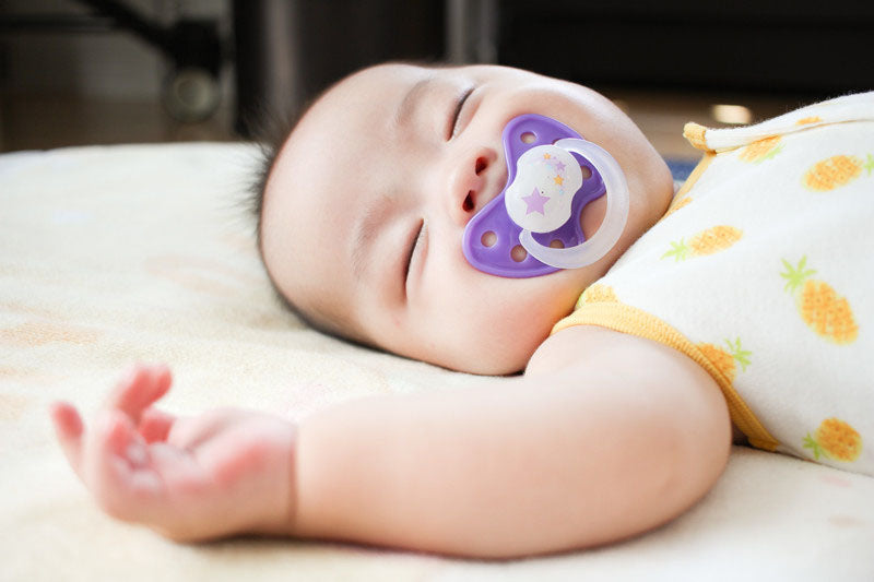 When does a baby start turning over? Explanation of what to watch out for and more
