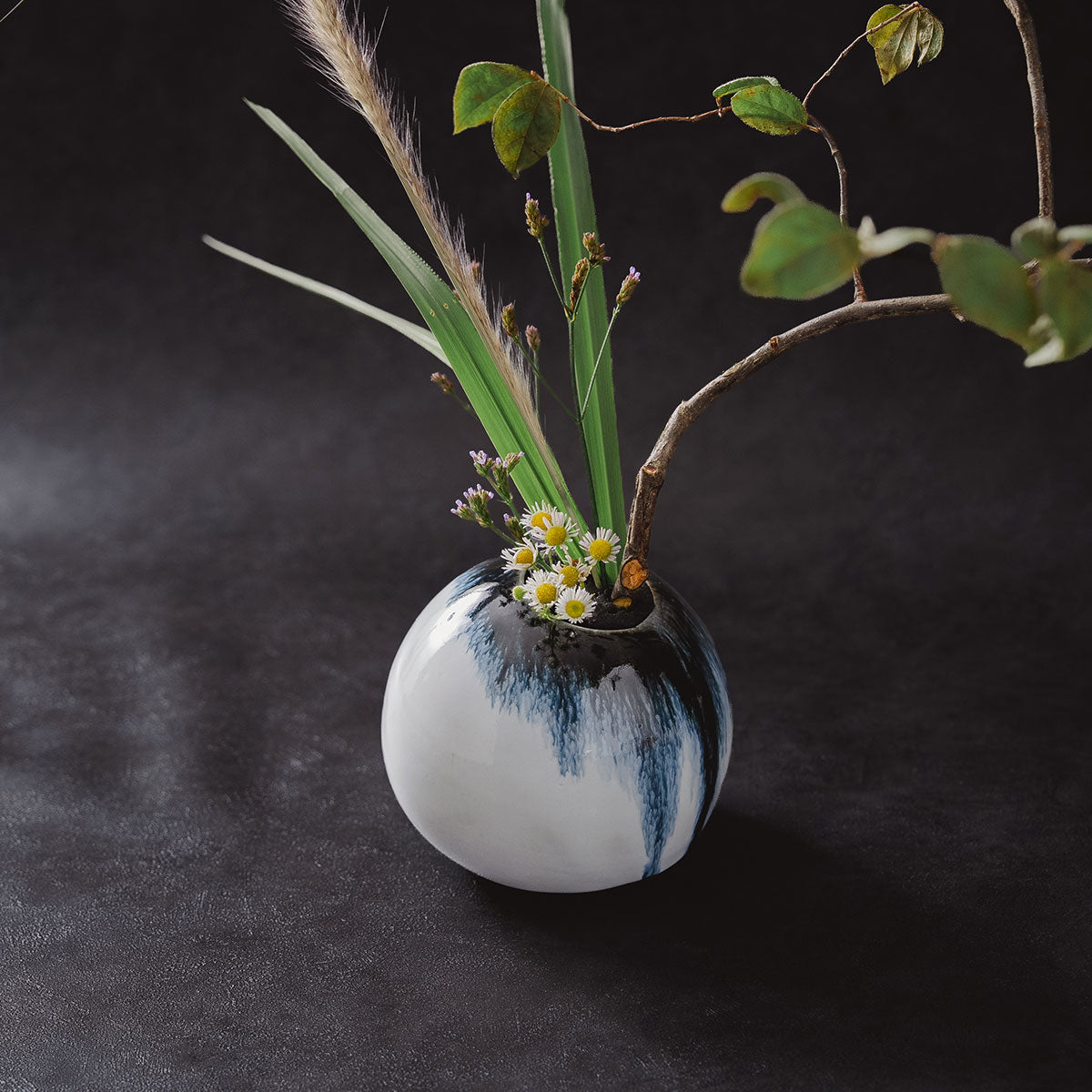 Ceramic Flower Vase – Small