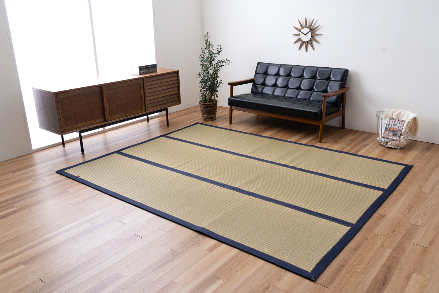 Japanese Igusa Tatami-Style Rug "DX Okinawa Beegu" Non-Slip Backing