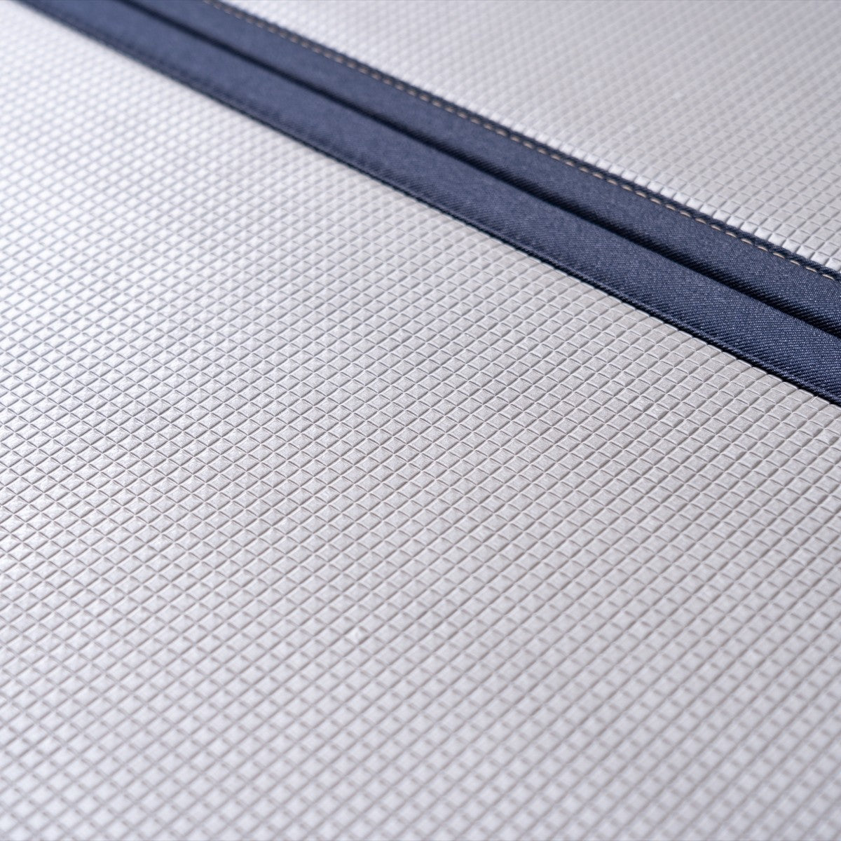 Foldable Tatami Floor Mat - Ayaori, Three-Panel