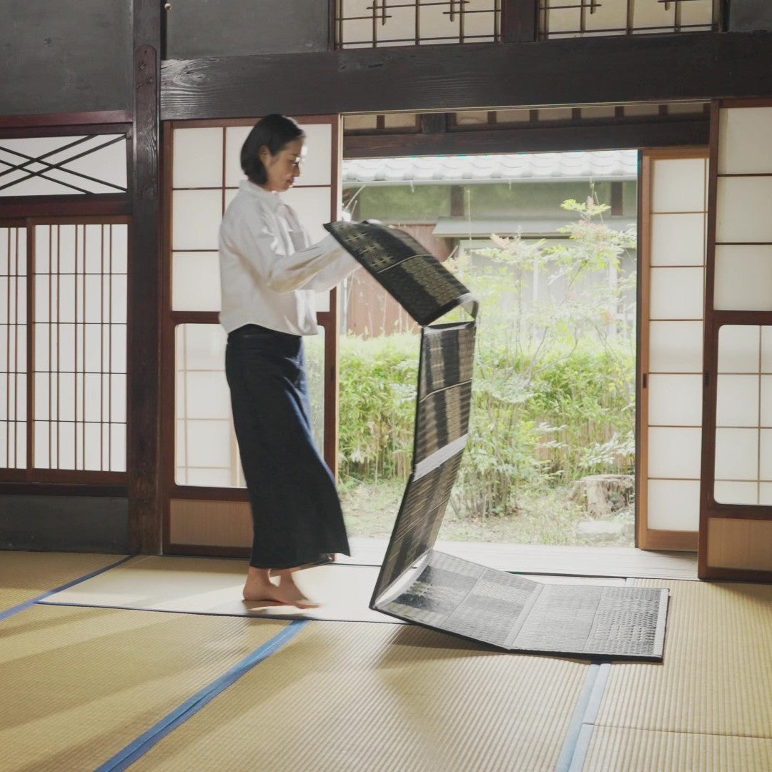 Foldable Tatami Floor Mat - Edokomon, Five-Panel, Black