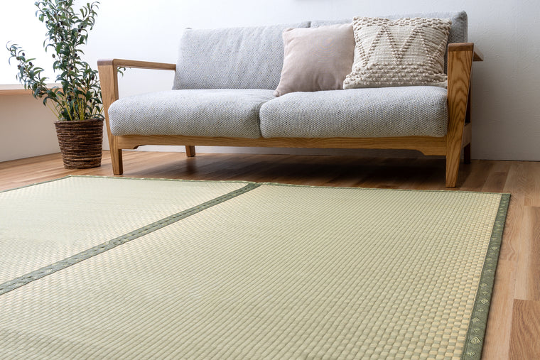 Japanese Free-Cut Igusa Carpet “F-Shiranui” cushioning non-slip support