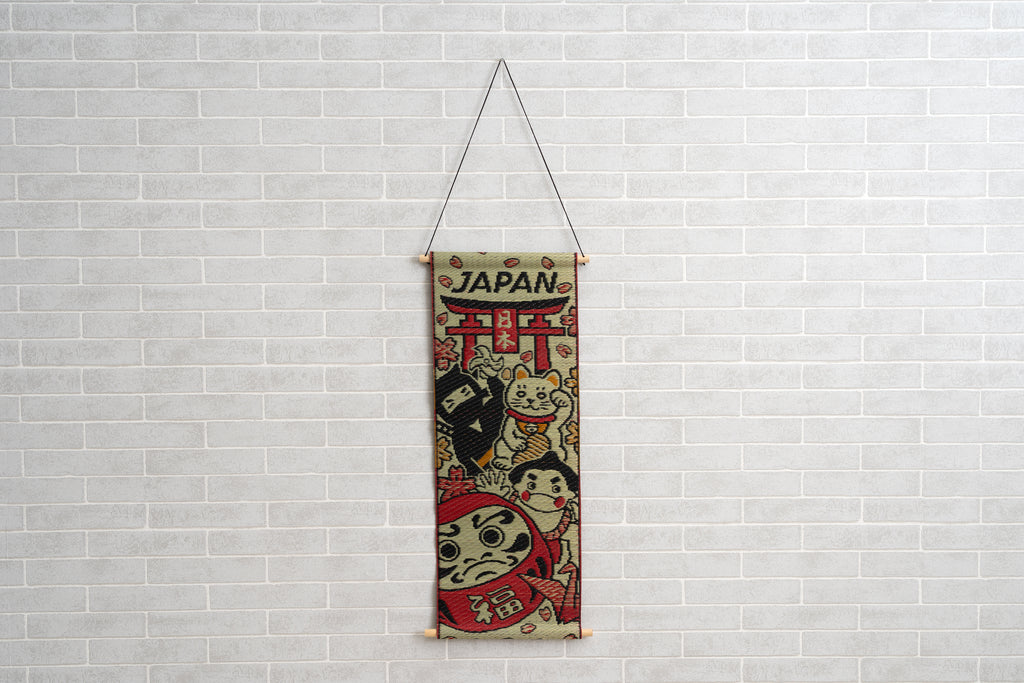 Japanese Igusa Tatami Wall Hanging "Fukumaneki" auspicious Tapestry