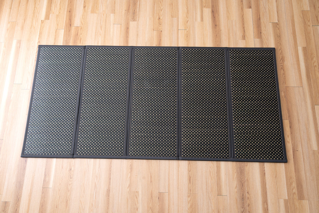 Japanese Igusa Five-Panel Tatami Mat "Flare" – Lightweight Compact Storage