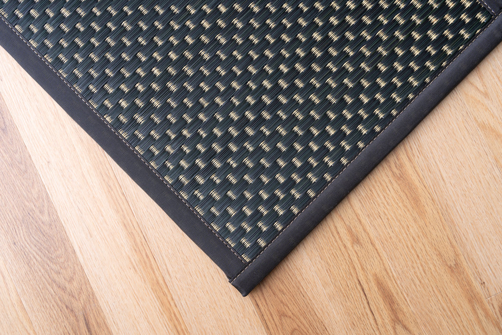 Japanese Igusa Five-Panel Tatami Mat "Flare" – Lightweight Compact Storage