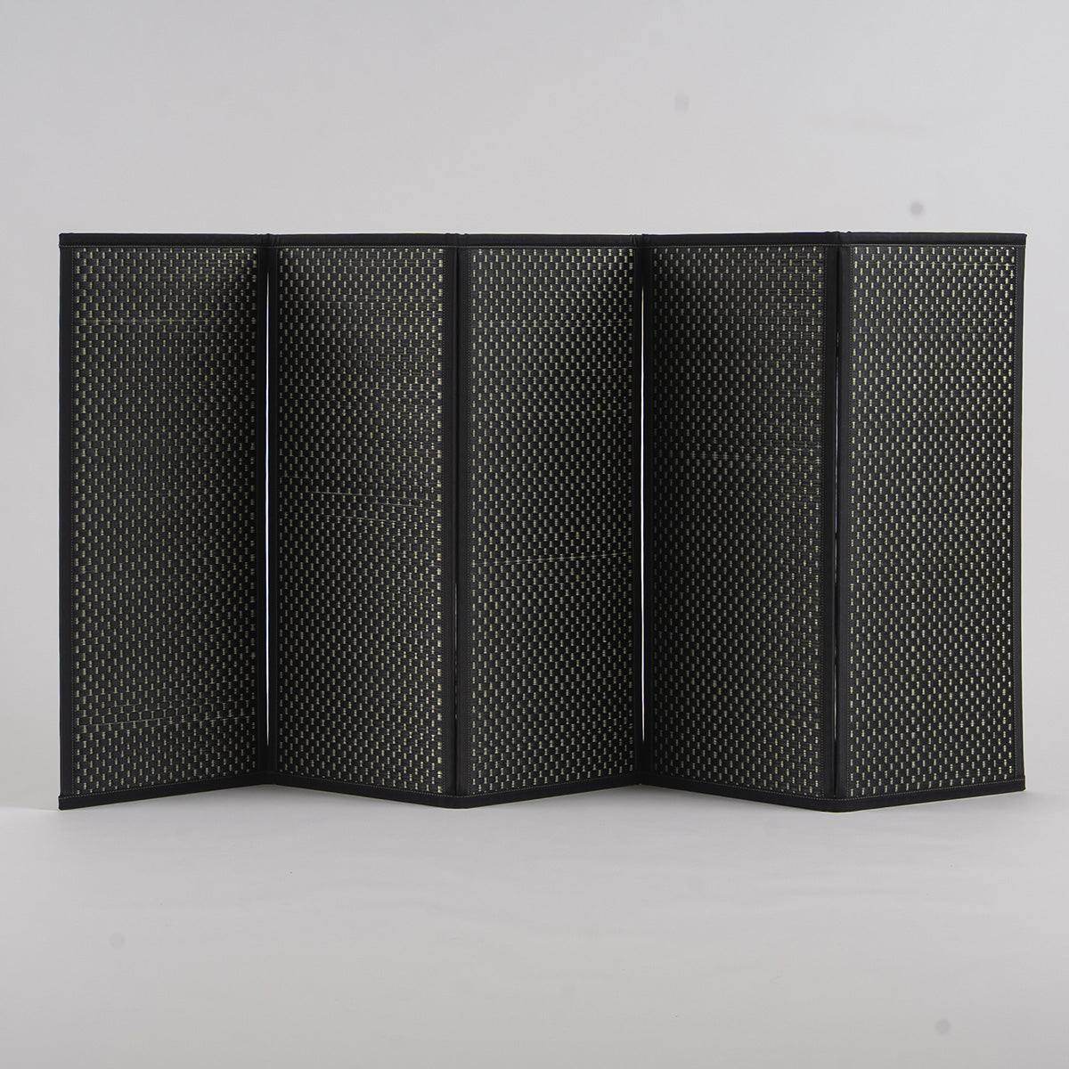 Foldable Tatami Floor Mat – Flare, Five-Panel, Black